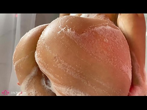 ❤️ Brunette onanerer fisse med vibrator til intens orgasme i brusebad ☑ Fucking video at da.shufflesex.ru ❌❤