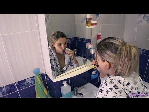 ❤️ Hack med ung i pyjamas slutter oral sperm i røv - letty black ☑ Fucking video at da.shufflesex.ru ❌❤